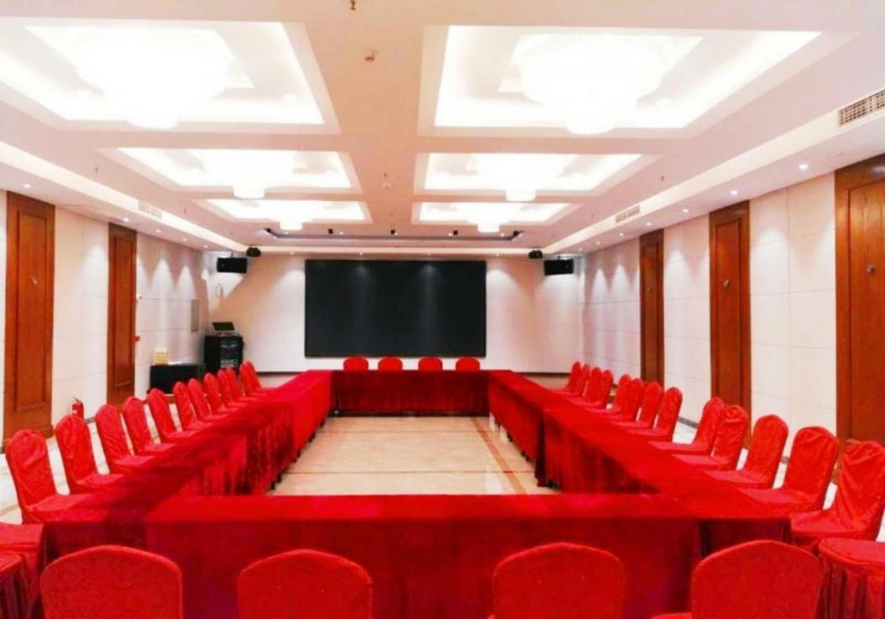 Beijing Gongmei Blue Peacock Business Hotel Экстерьер фото